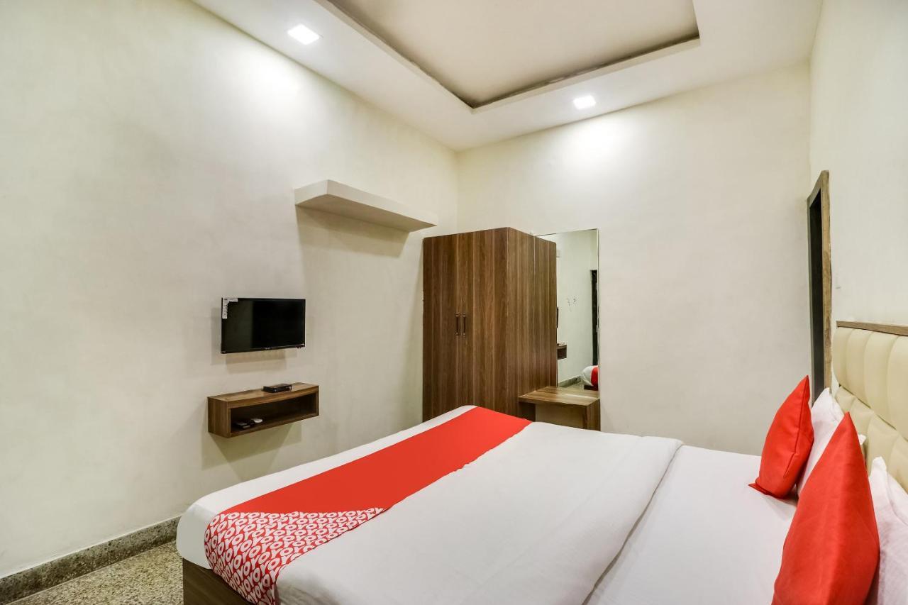 Oyo 28789 Hotel Adarsh Bilāspur Zewnętrze zdjęcie